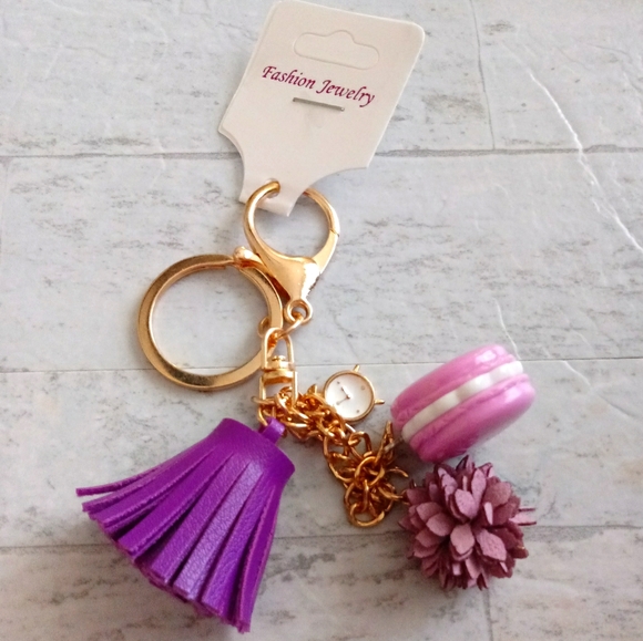 NEW MACAROON LEATHER TASSEL KEYCHAIN - Picture 1 of 1